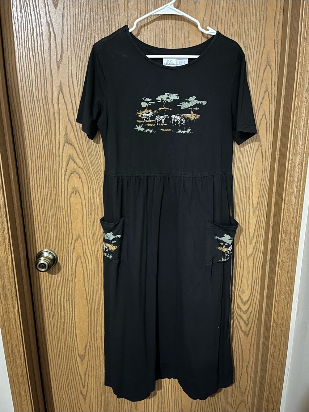 Bollie Brooks Women’s Black Short-Sleeve Pocket Midi Dress African Animal Motif